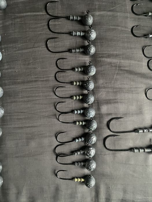 zestaw 50 główek jigowych mustad big game