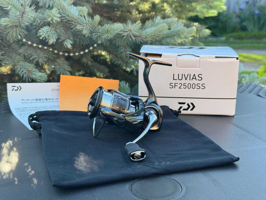 Котушка Daiwa 24 Luvias SF2500SS