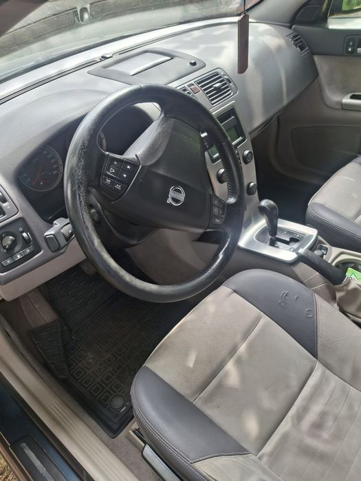 автомобіль volvo v 50