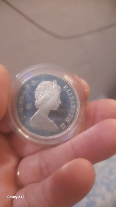 Moeda de coleção Rainha Isabel II
