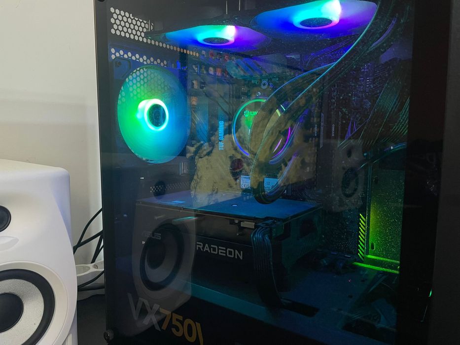 PC Gaming Ryzen 9 5900X RX7600 8GDR6 32 GB Ram NVme 1TB Impecável