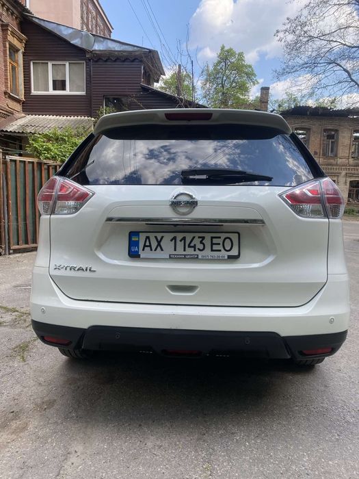 Продам Nissan  X-Trail 2016