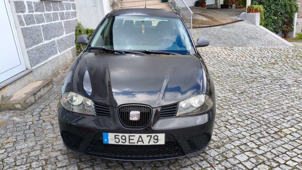 Seat Ibiza 6L - ÓTIMO ESTADO foto 3