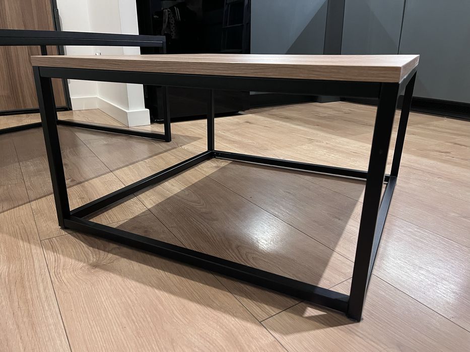 Loftowe stoliki kawowe