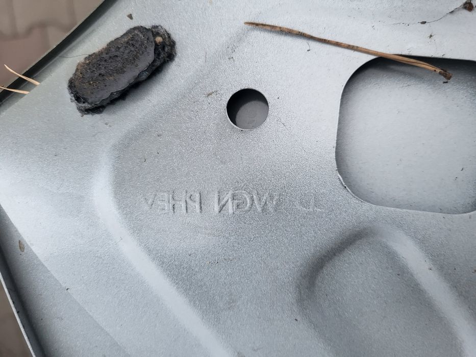 Blotnik Lewy kia ceed III PLUG-IN HYBRID