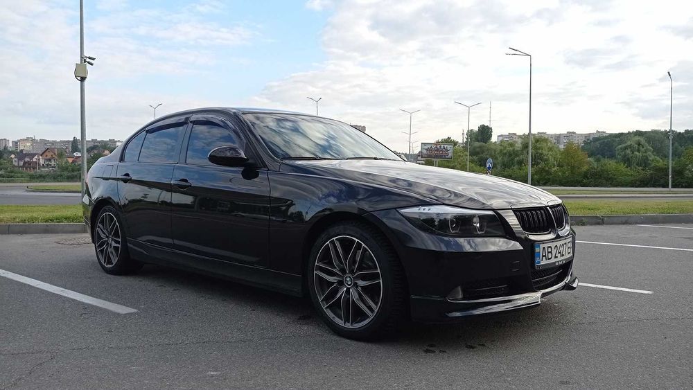Продам BMW e 90