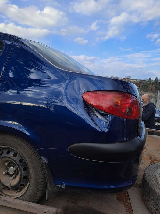 Пежо 206 седан після ДТП