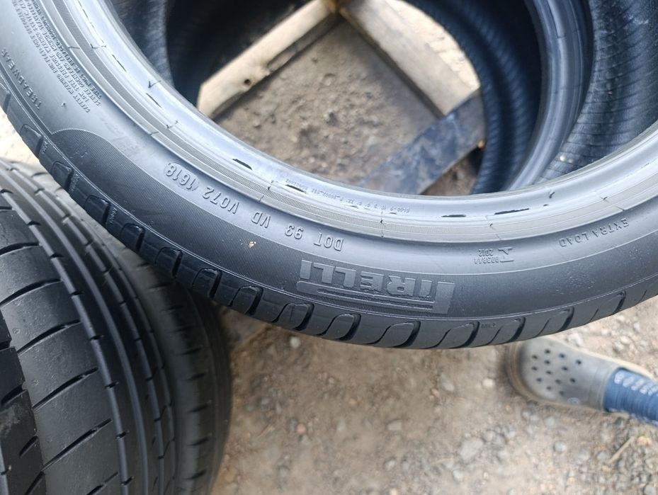 245/40/18 Pirelli cinturato p7 run flat