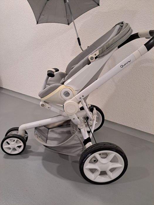 Vendo Carinho Quinny