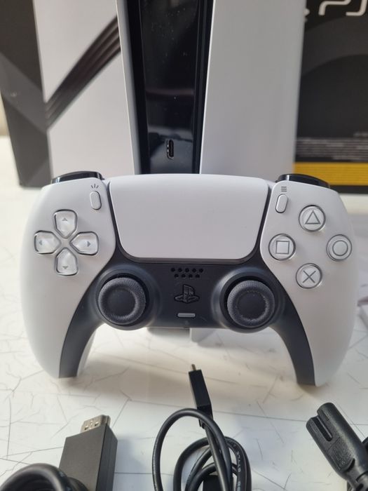 Ps5 Pro 2 Tb + Comando oficial Sony + Caixa  - Garantia  até 2029