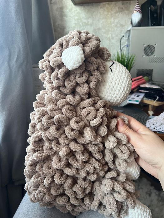 Вʼязана іграшка Баранчик, овечка