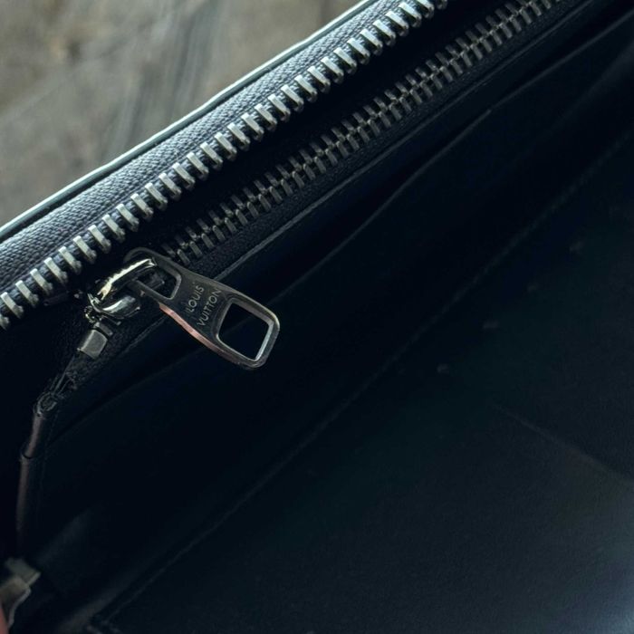 Мужские брендовые кошельки  Louis Vuitton SALE