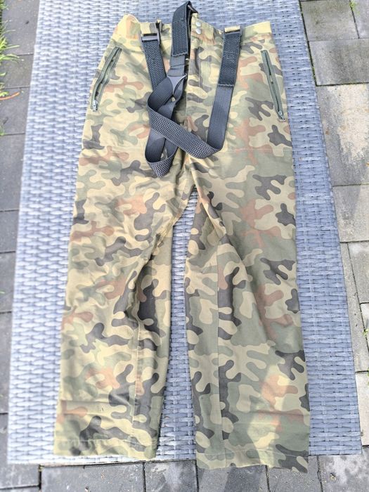 spodnie ubrania ochronnego tzw Gore-Tex, roz L/R