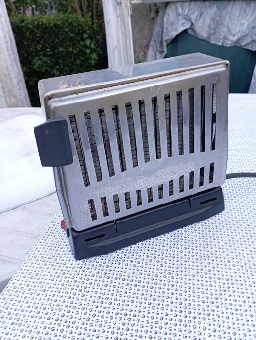 Torradeira vintage cromada