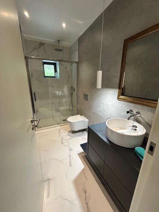 Moradia de Pedra - Venda Particular