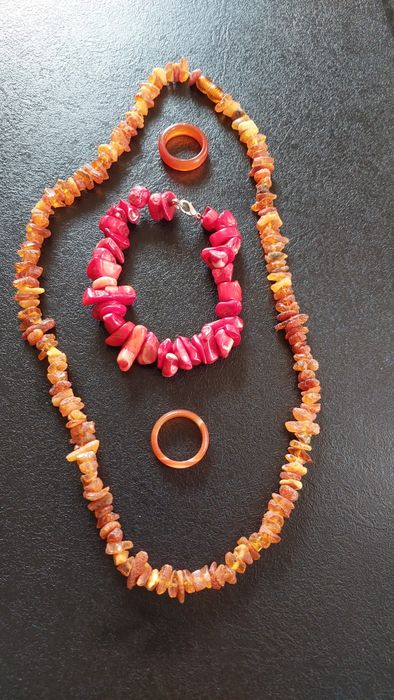 Браслет коралл камни натуральные