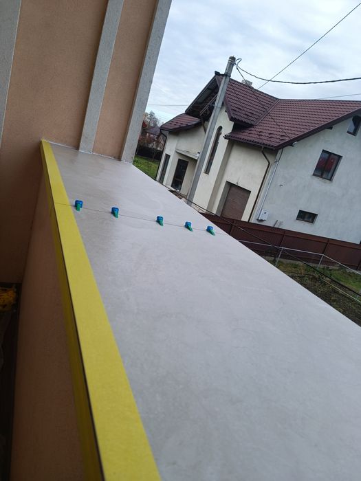 Шукаю роботу  підробіток.
Будівельник. Внутрішні та зовнішні роботи.
М