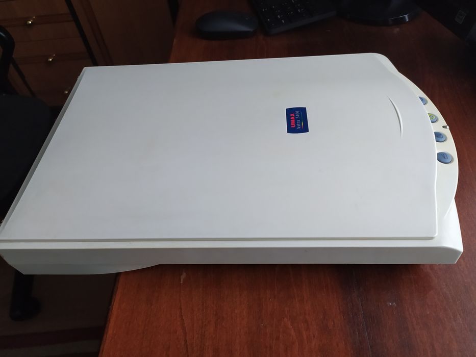 Сканер UMAX  Astra 3400