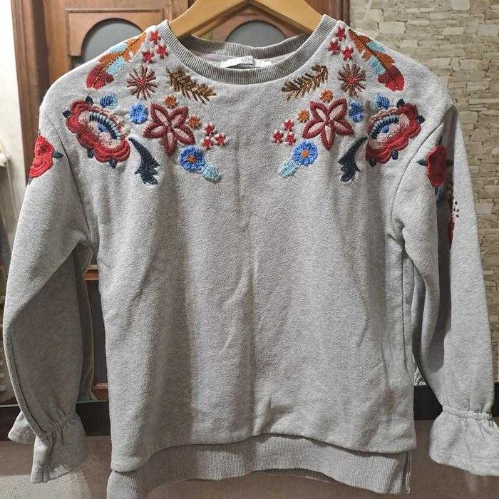 Світшот на дівчинку 8-9р 270 грн