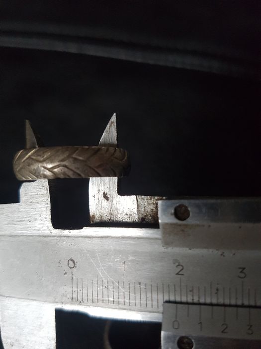 Мужские серебряные кольца