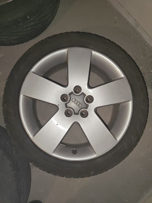 Felgi Audi 17” 5x112 + opony 2025 Uniroyal 225/45 – jak nowe!