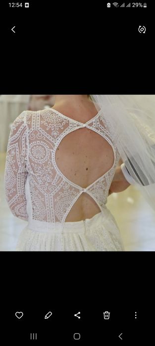 Koronkowa suknia ślubna  boho
