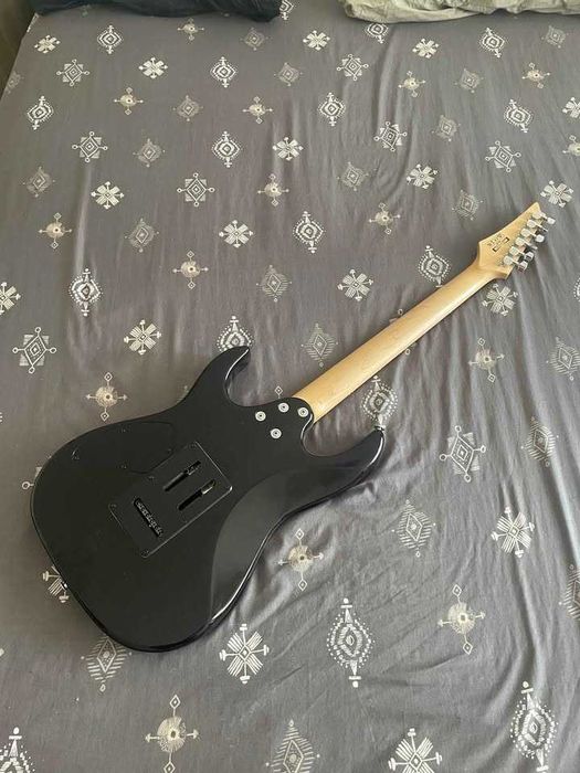 Ibanez GRX70QA-TRB GIO Transparent Red Burst