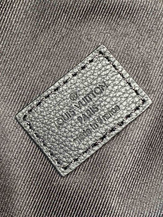 Torebka na pas / nerka Louis Vuitton – czarna