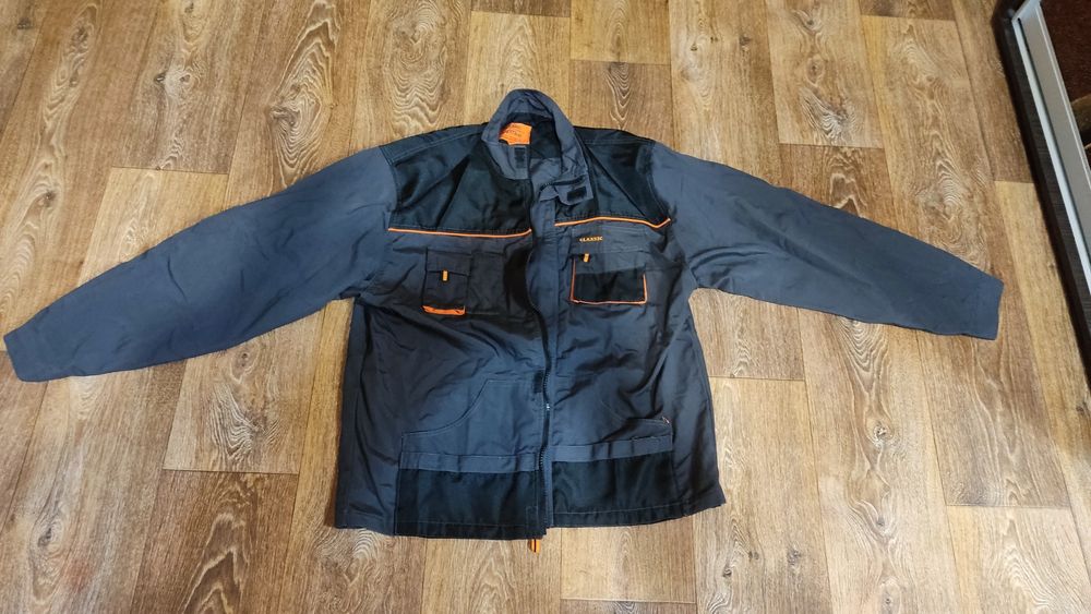 Рабочая куртка и  полукомбинезон