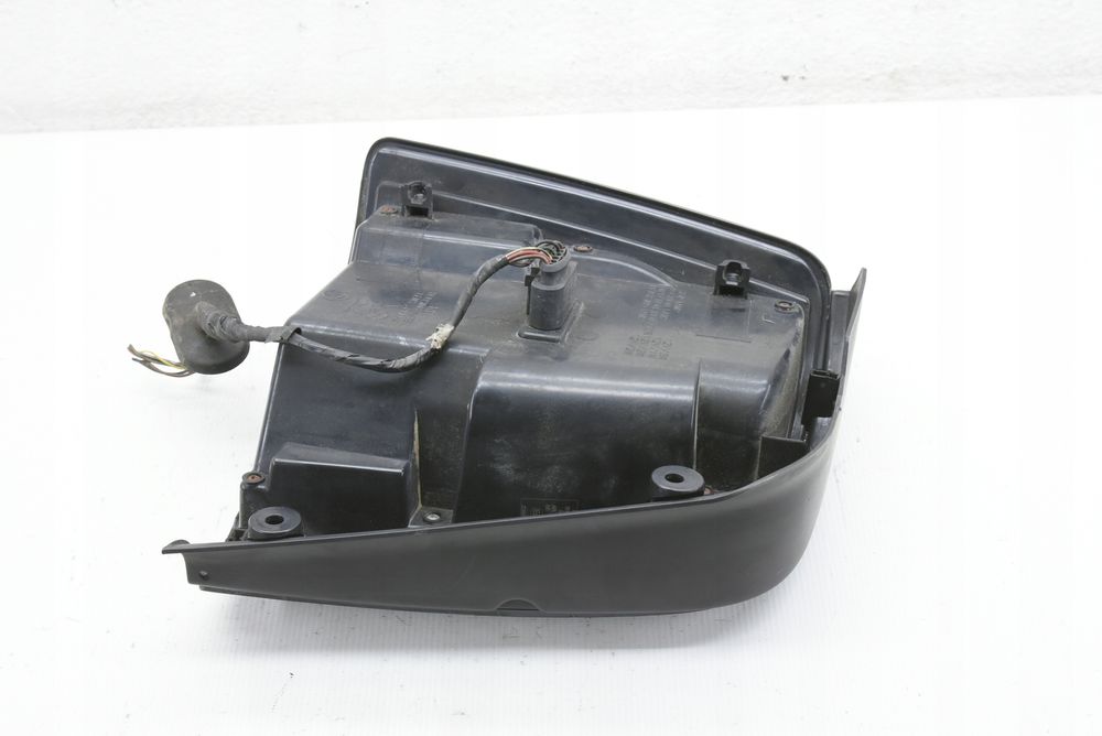 vw touran lift lampa prawa tył led katunig kt199