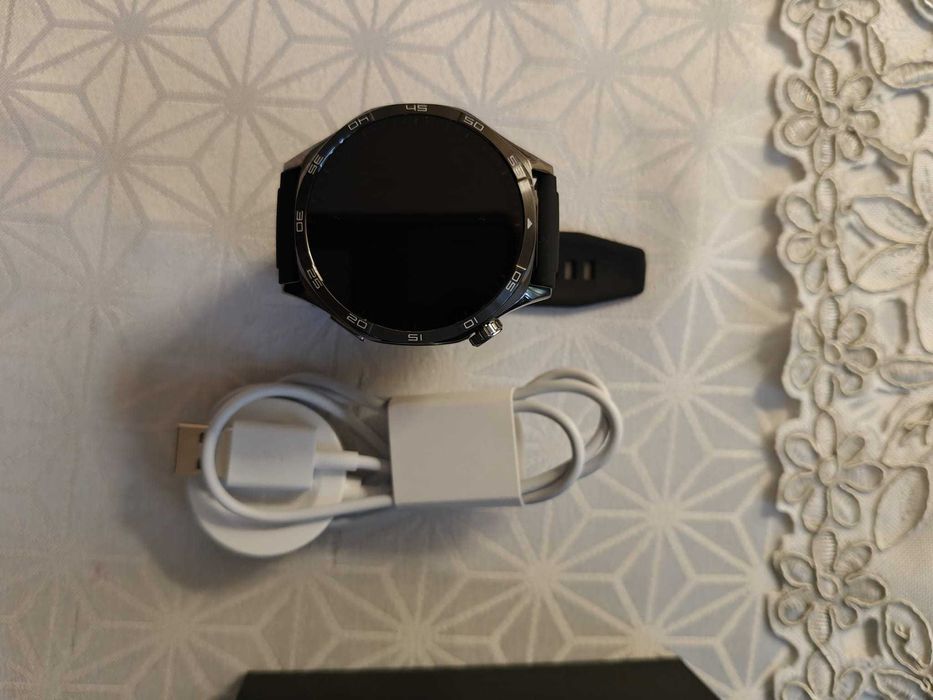 Sprzedam Huawei Watch GT 5 (VLI-B19) 46 mm – Czarny – Stan jak nowy