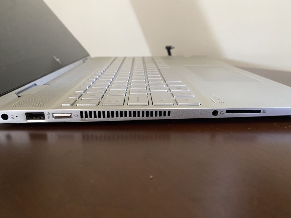 Portátil HP Envy x360 i5 8gb/512gb