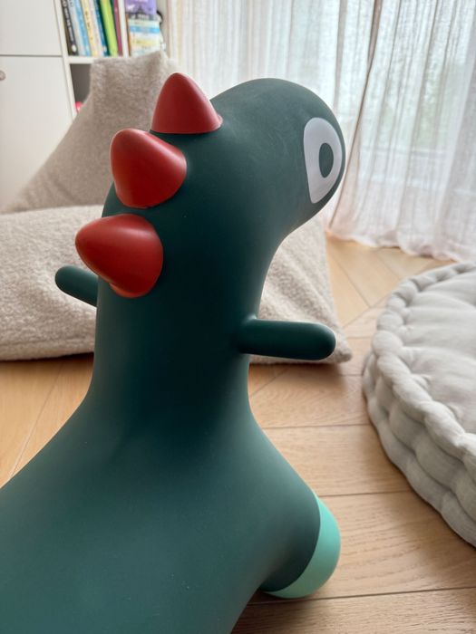 QUUT Skoczek Hoppi Dino Garden green