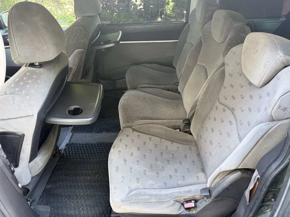 Продам Peugeot 807 минивен