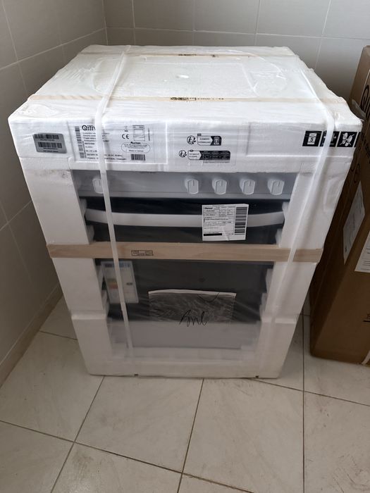 Fogão Vitrocerâmica Qilive Nova embalada sem uso com garantia da marca