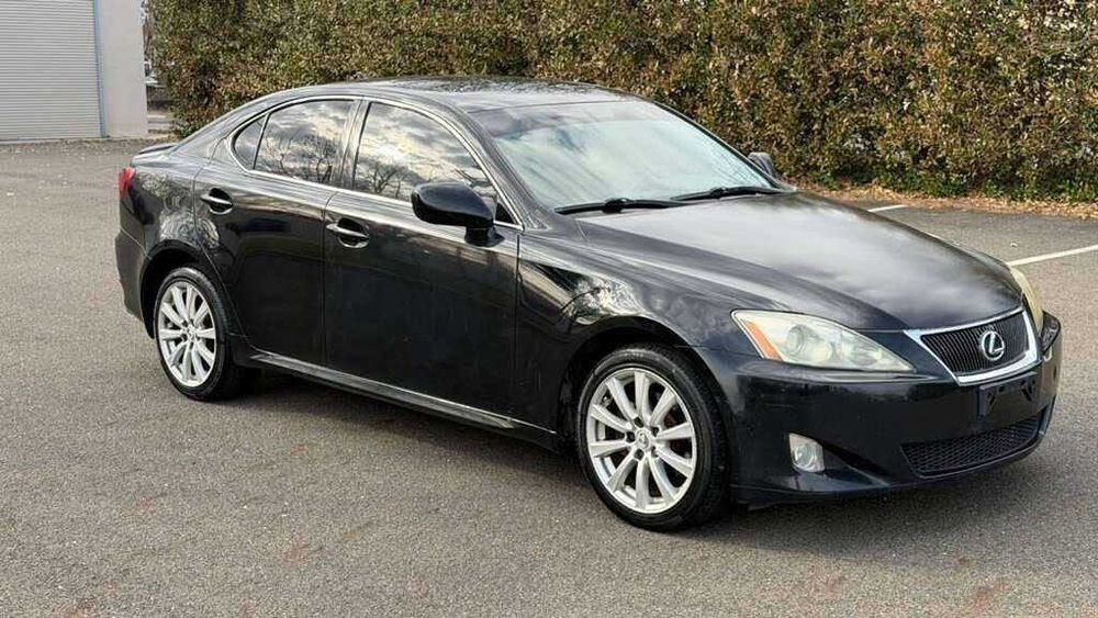 Lexus IS 250      2015