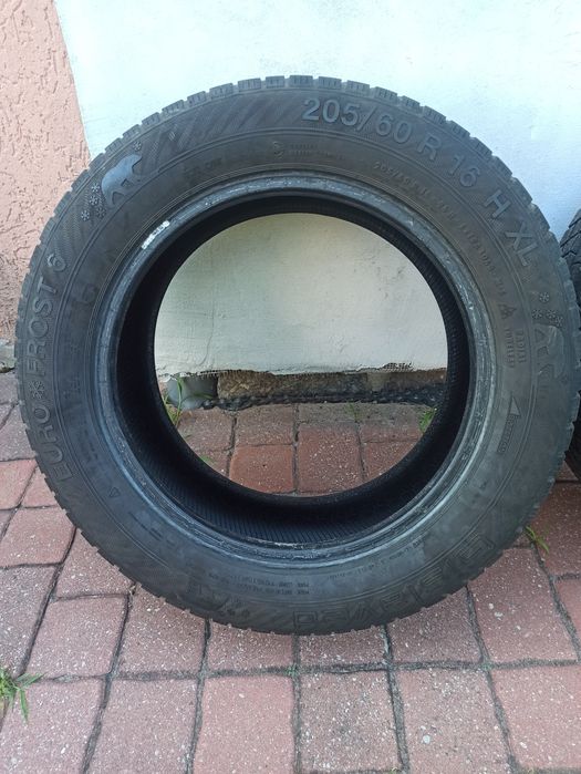 3 Opony zimowe firmy Gislaved euro*frost 6, 2018r, 205/60/16