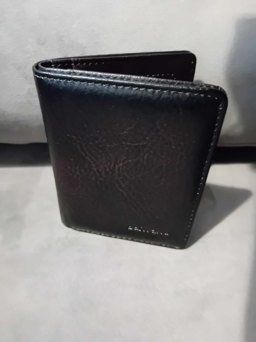 Nowy męski skórzany portfel na karty kredytowe