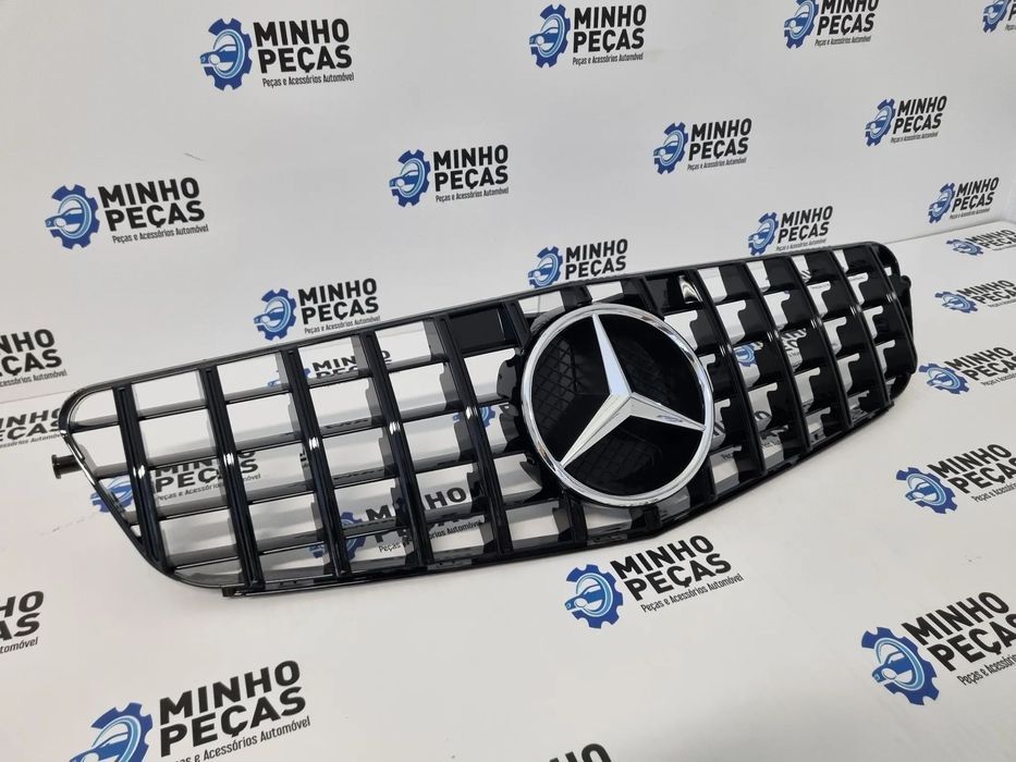 Grelha Mercedes W204 Look GTR Preto Brilho