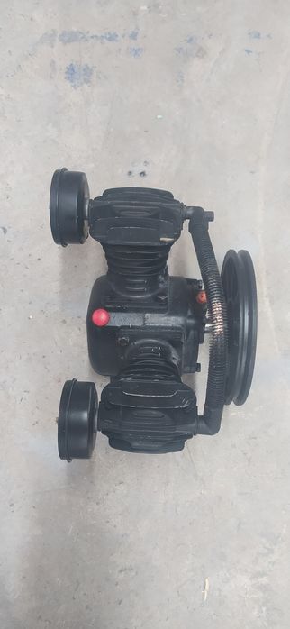 Продам компрессор