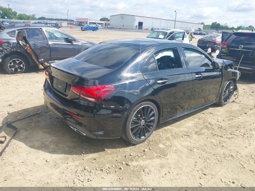 Mercedes - Benz A220 2021  ПІСЛЯ ДТП