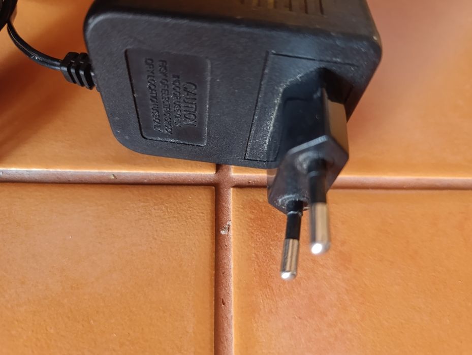 12V and 500mA Transformer64172212229378123