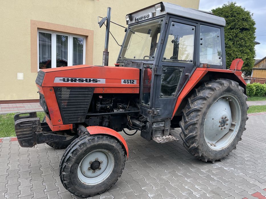 Ciągnik Ursus 4512