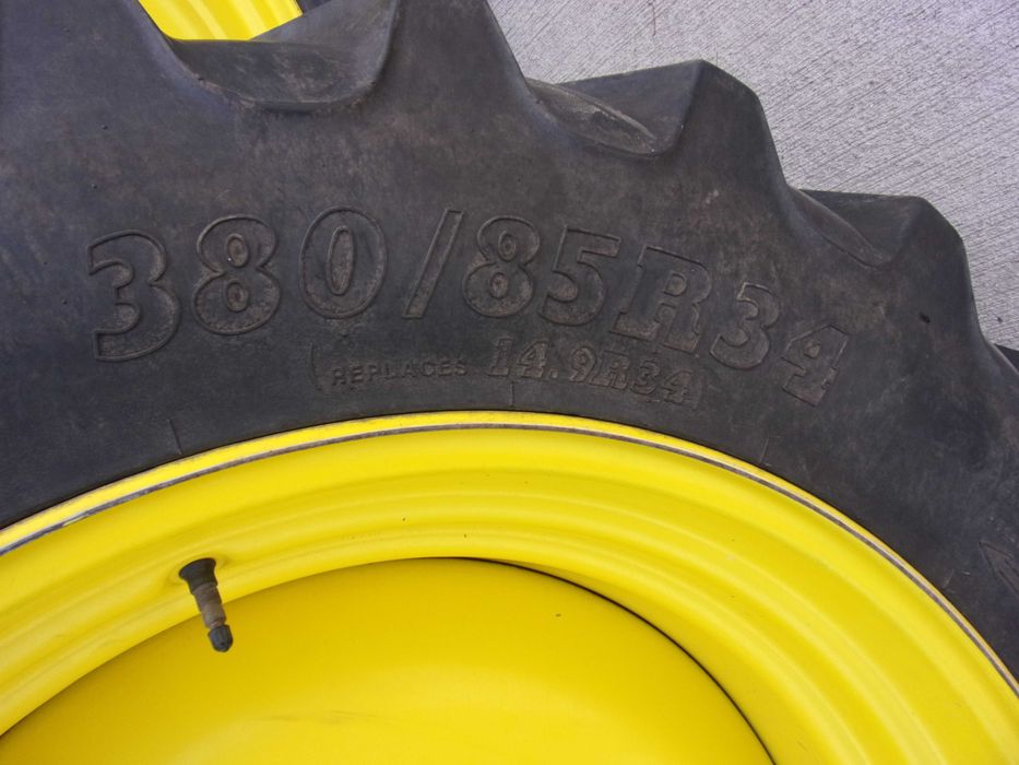 koła wąskie międzyrzędowe  14,9 x 34 i 14,9 x 46 John Deere 1,8 m