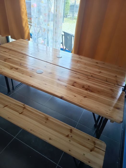 Mesa de jardim desdobrável