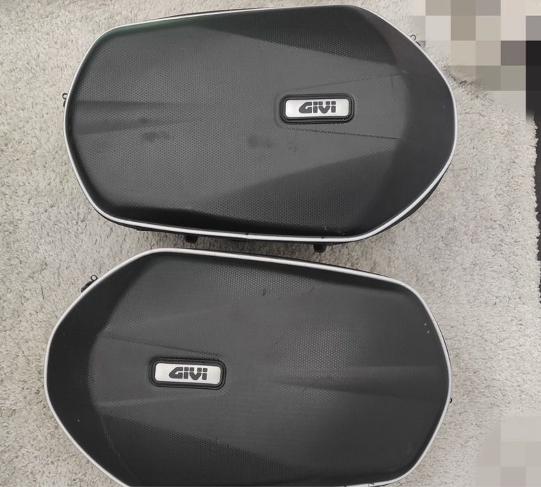 Сумки/кофри GIVI 3D600/TPH01 Easylock для Kawasaki ER6n/f,(подарунок)