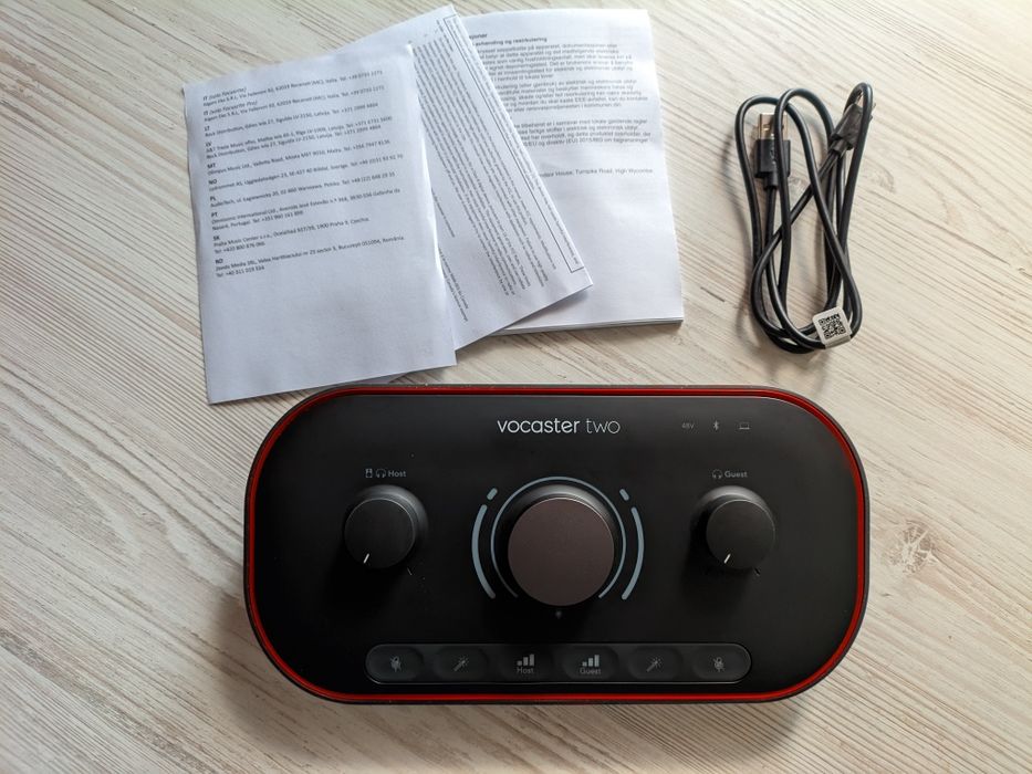 Focusrite Vocaster Two aудіоінтерфейс