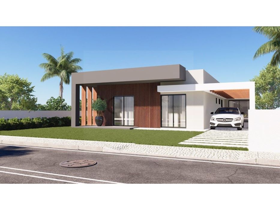 Moradia T3+1 Independente com Piscina em Pinhal do General