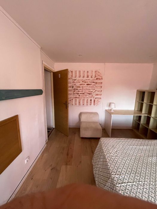 Quarto aluga-se ESPINHO