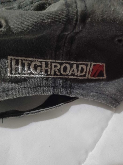 Boné de cor Cinzenta